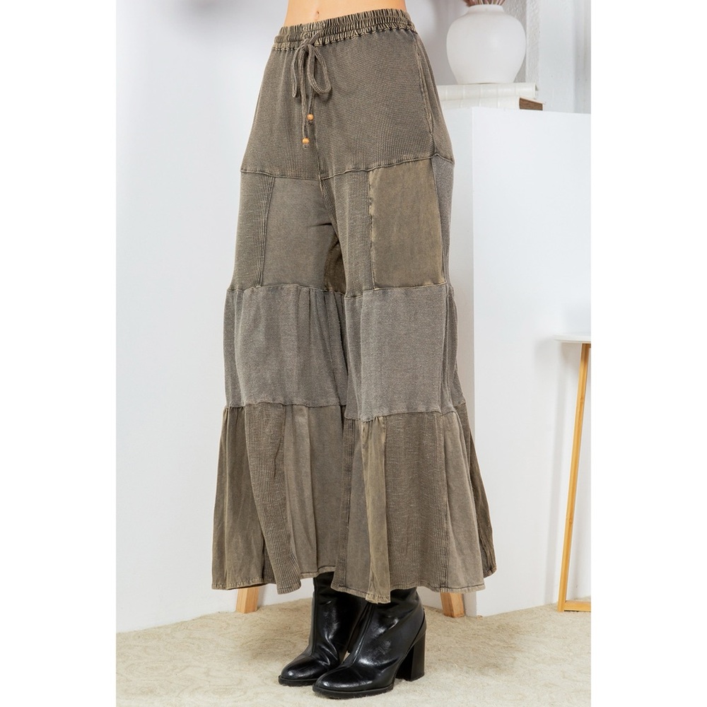 Gorgeous Cotton & Waffle Knit Patched Brown Wide Pants with Drawstring W… - Picture 4 of 10